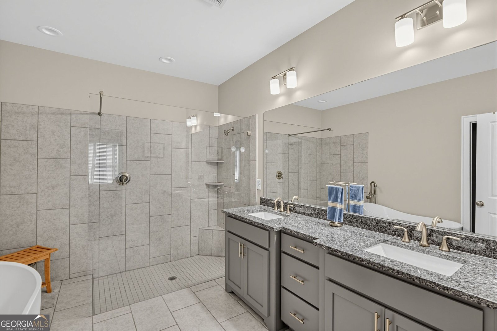 12569 Arnold Mill Road Milton - Photo 32