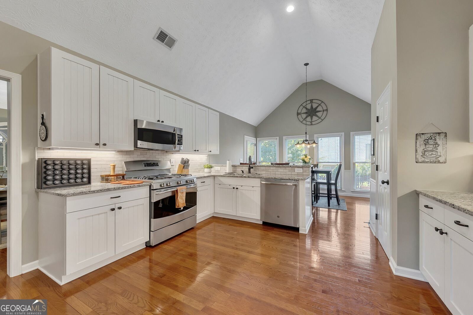 253 Old Tassel Court Woodstock - Photo 9