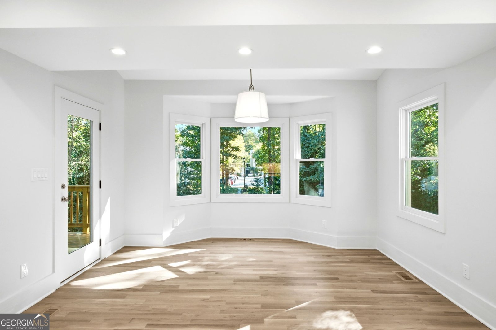 1318 Mile Post Drive Dunwoody - Photo 52