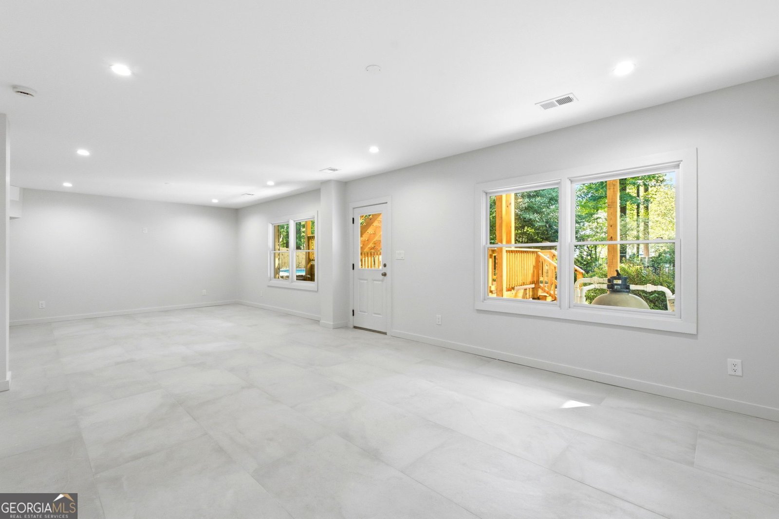 1318 Mile Post Drive Dunwoody - Photo 73