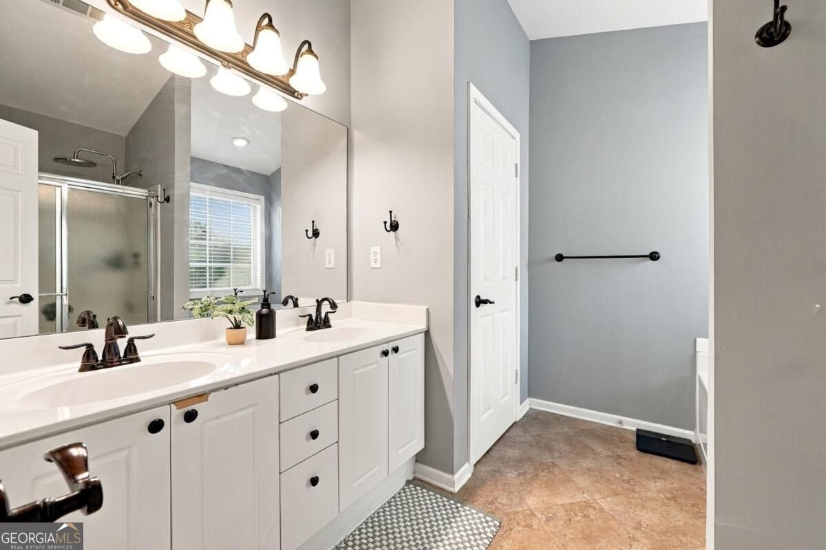 2590 Harbins Mill Drive Dacula - Photo 18