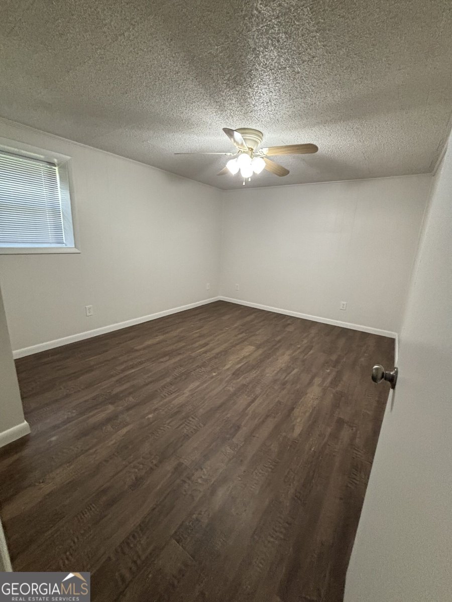 422 Hasty Drive Tunnel Hill - Photo 18
