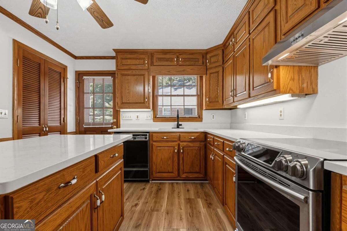 4393 Hale Place Lilburn - Photo 11