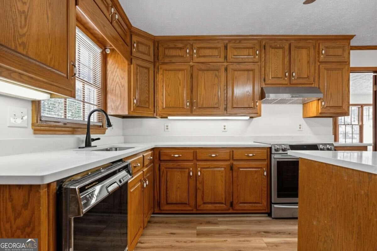 4393 Hale Place Lilburn - Photo 12