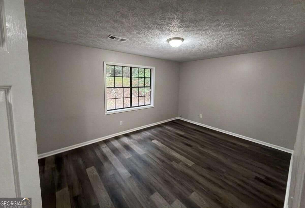 3745 Londonderry Court Lithonia - Photo 12