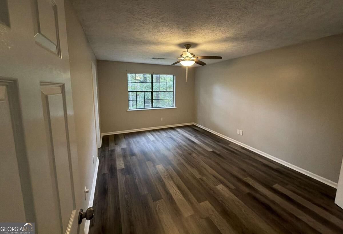 3745 Londonderry Court Lithonia - Photo 9