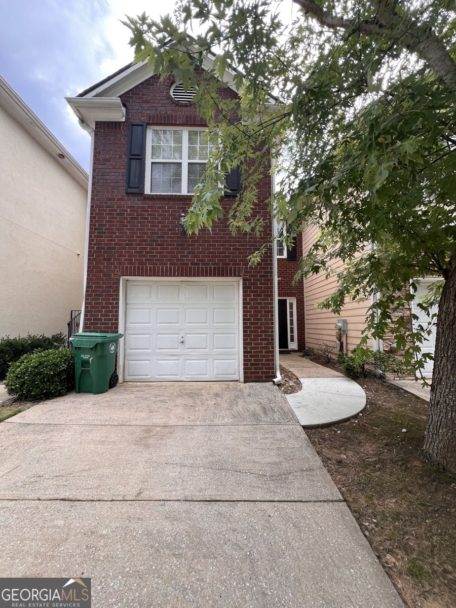 7129 BILTMORE Way Lithonia - main photo