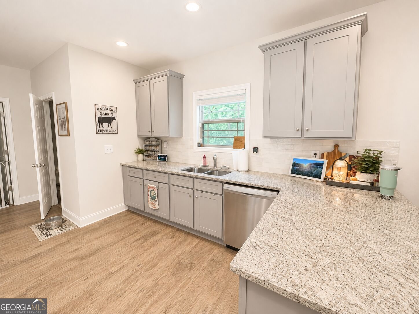 896 Crescent Lane Griffin - Photo 11