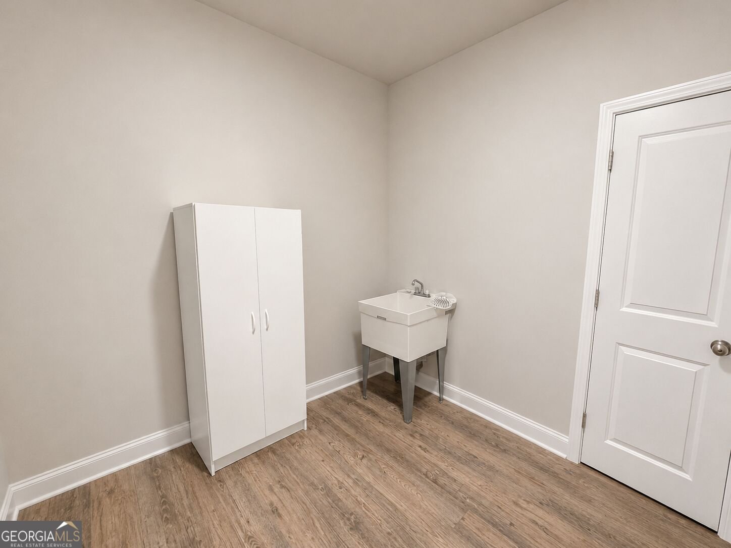 896 Crescent Lane Griffin - Photo 16
