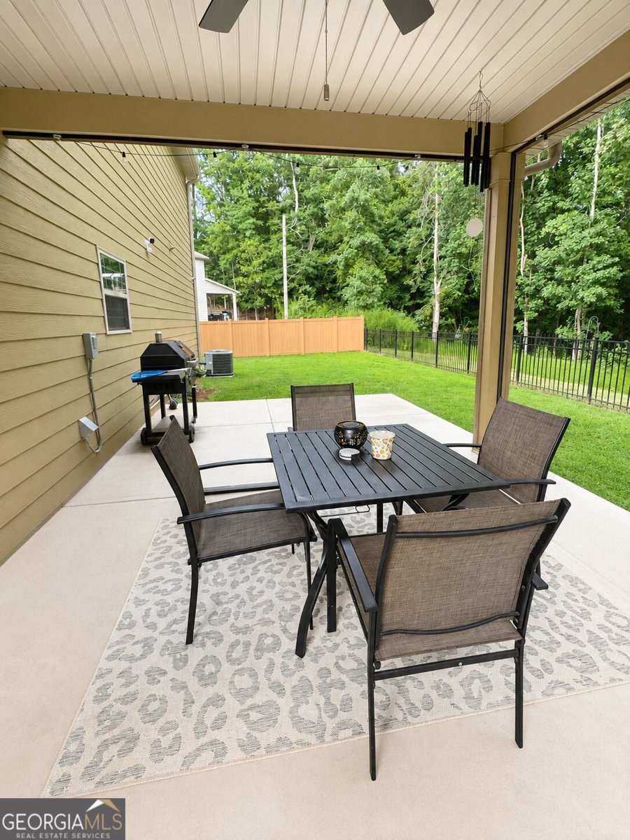 896 Crescent Lane Griffin - Photo 33