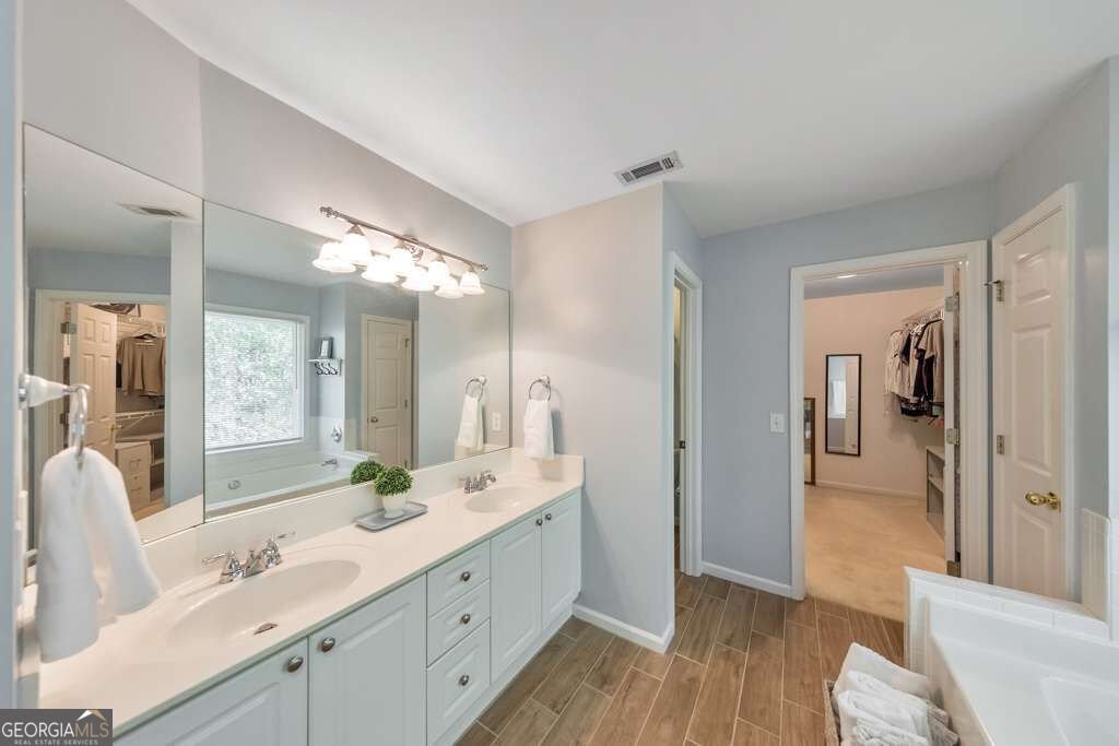 708 Kirkwood Circle Woodstock - Photo 10