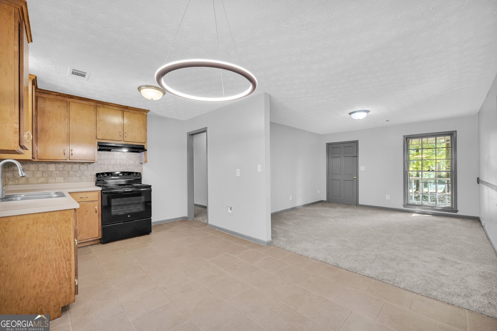 135 Sara Drive Covington - Photo 24