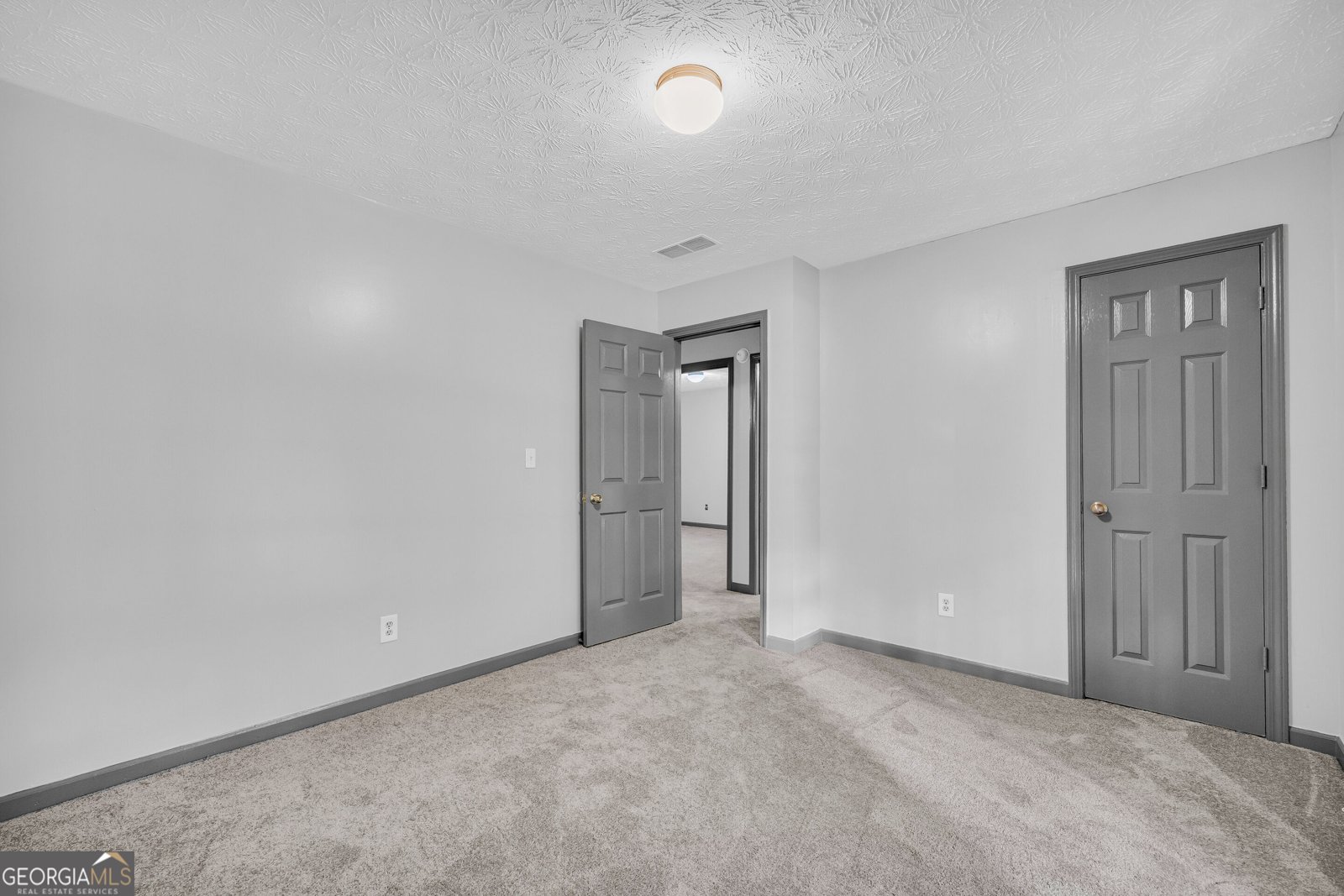 135 Sara Drive Covington - Photo 33