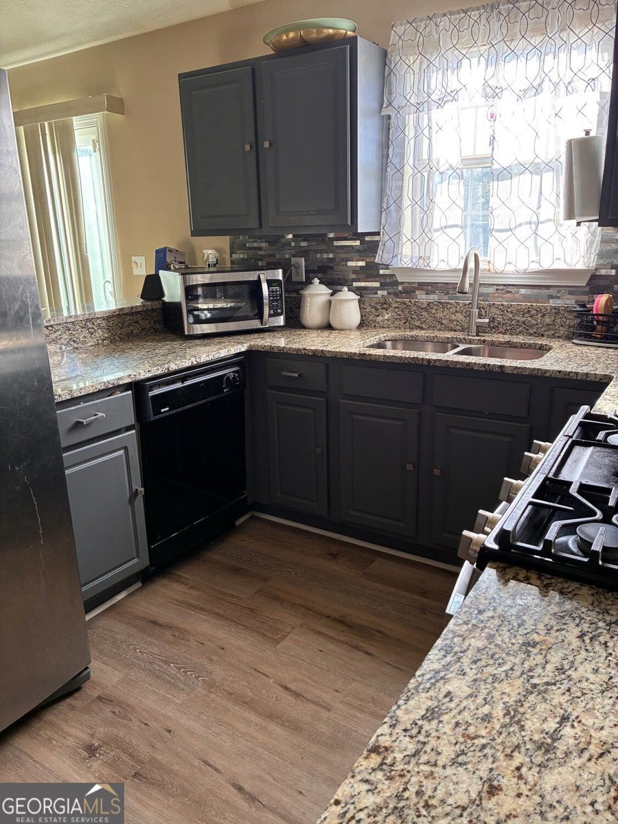140 Greenleaf Drive Hampton - Photo 12