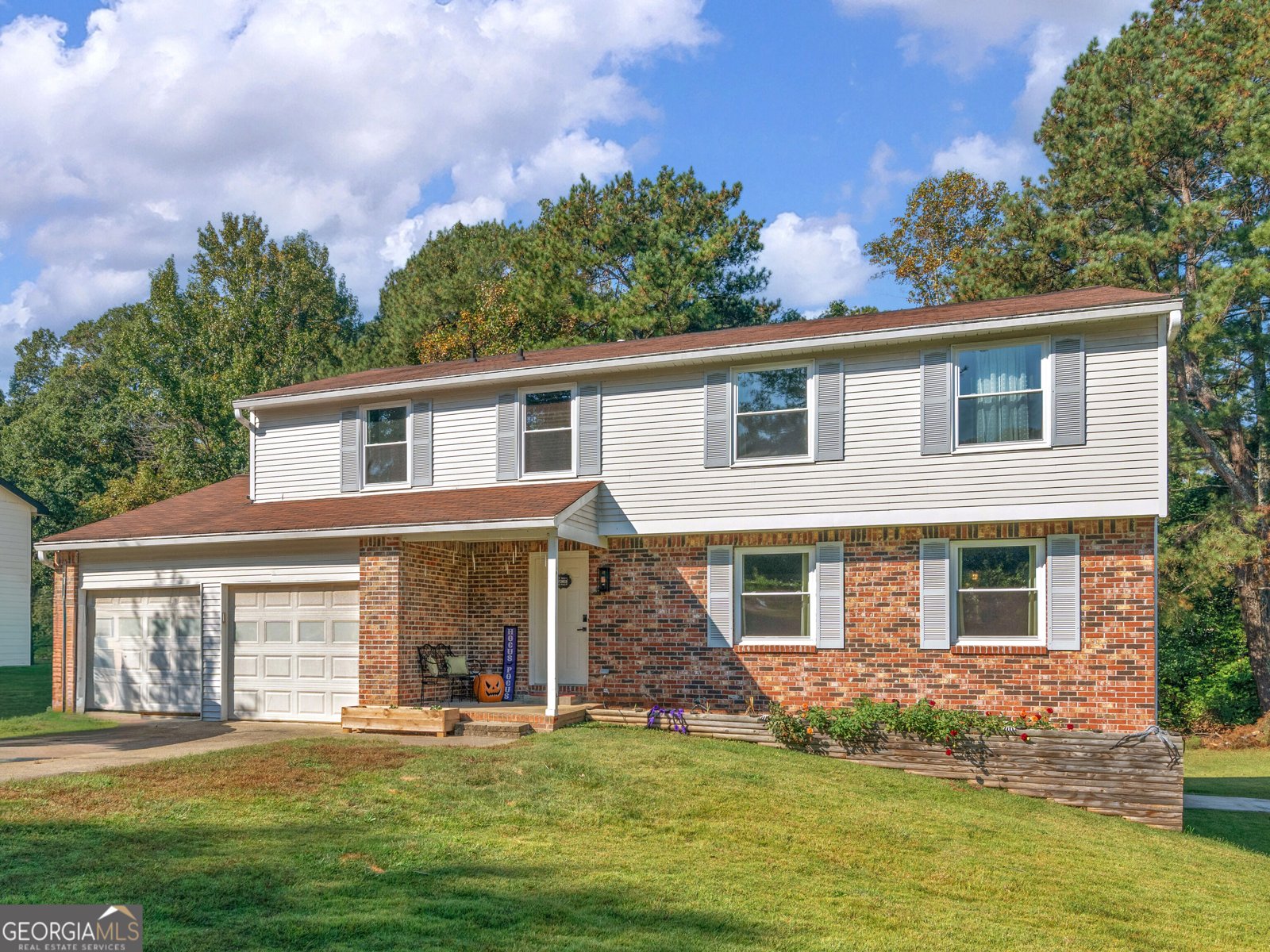 2665 Shaw Road Marietta - main photo