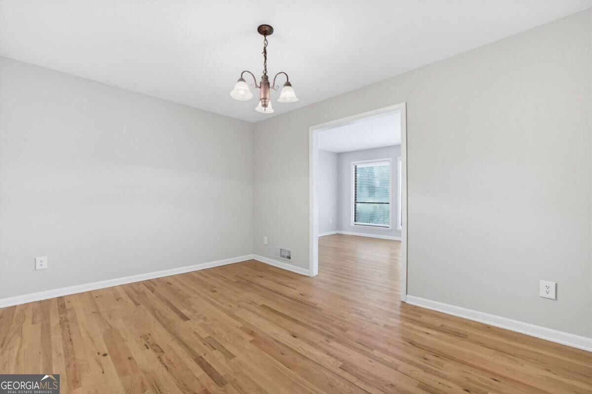 3385 Laren Lane Atlanta - Photo 7