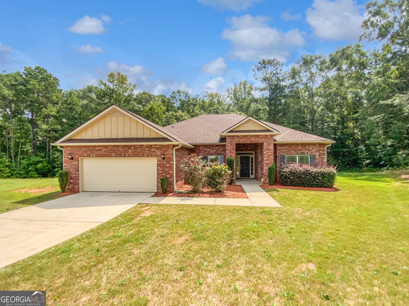 1037 Yorkshire Drive Griffin - main photo