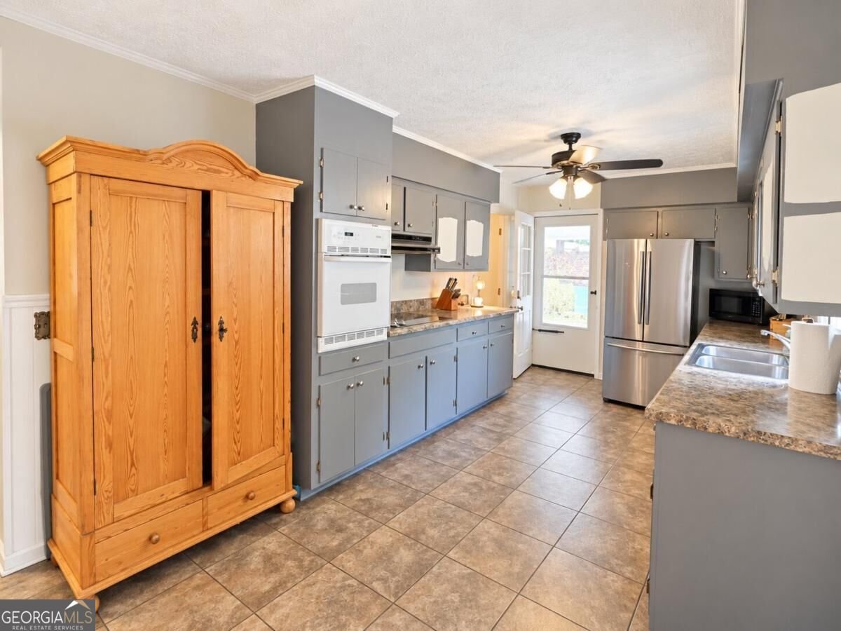 301 Lake Drive Calhoun - Photo 16