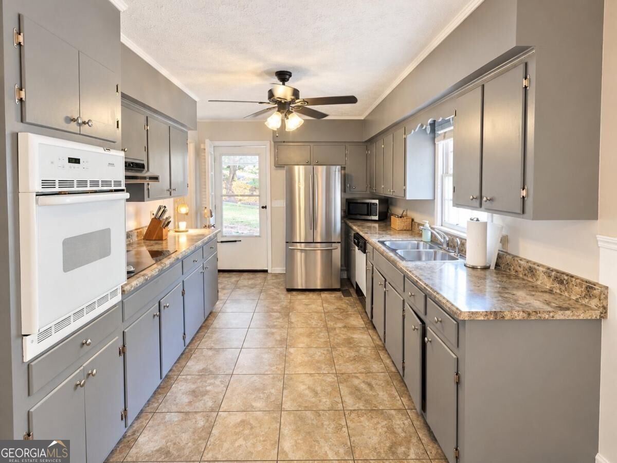 301 Lake Drive Calhoun - Photo 18