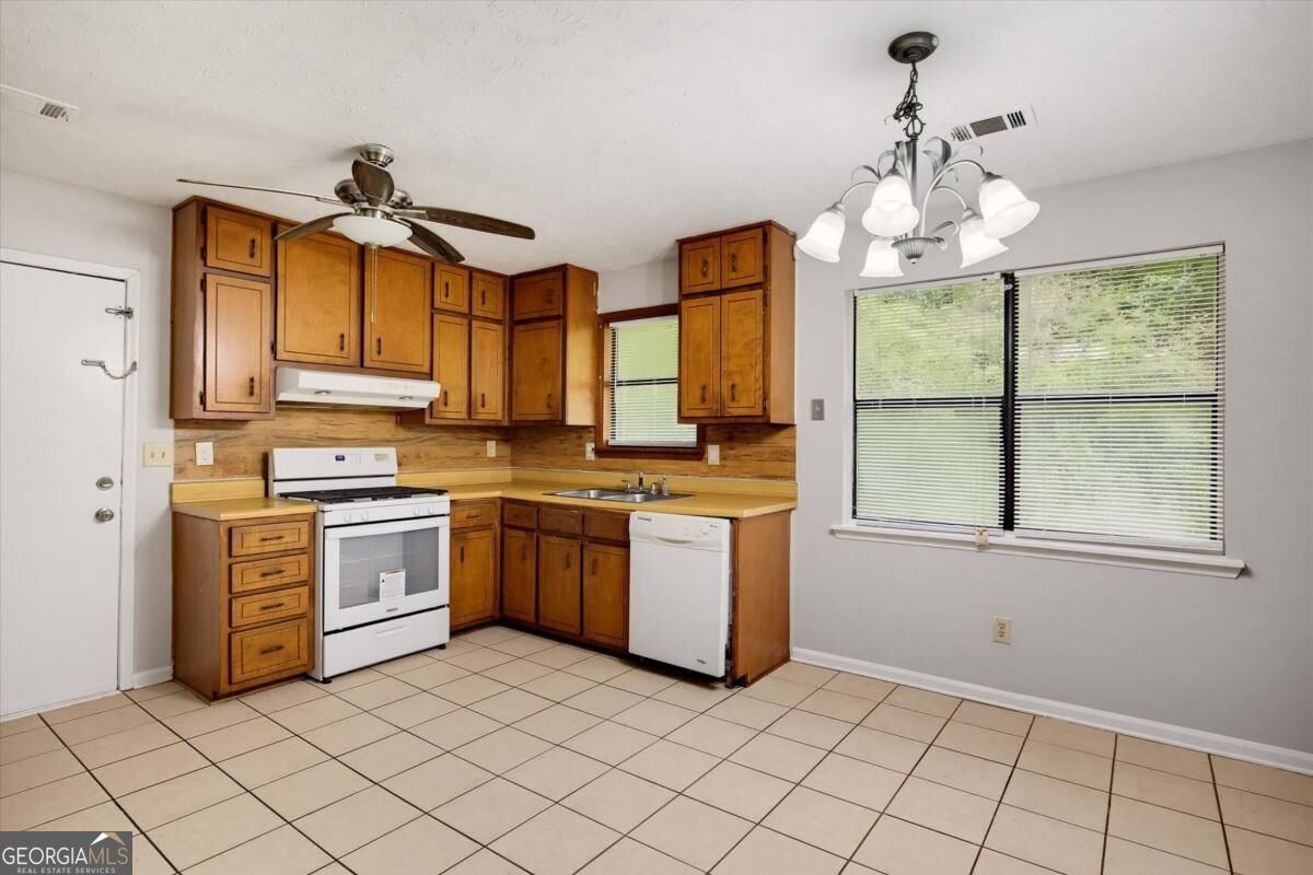 6690 Judy Lane Riverdale - Photo 14
