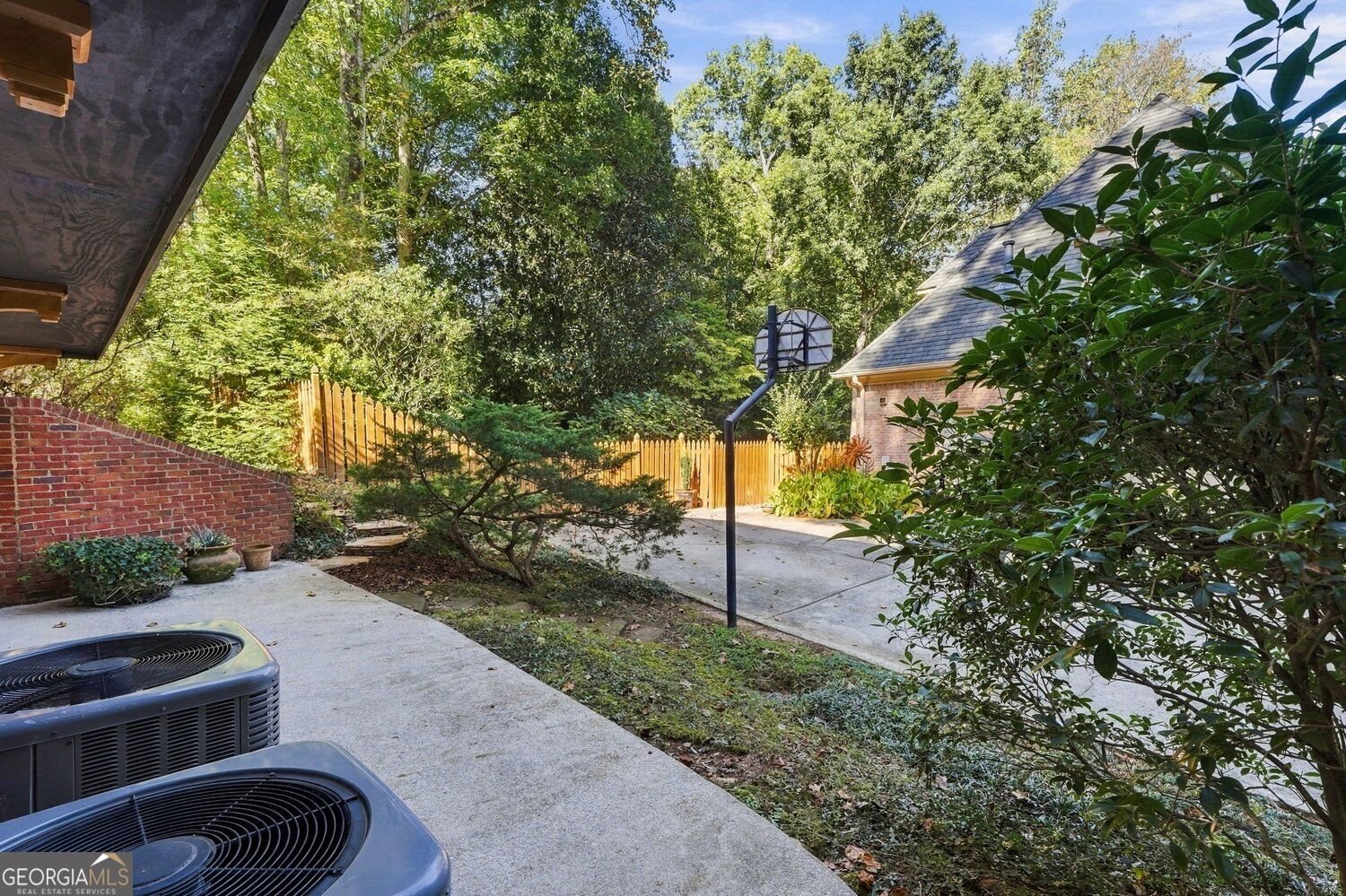 5358 Brooke Farm Drive Atlanta - Photo 10