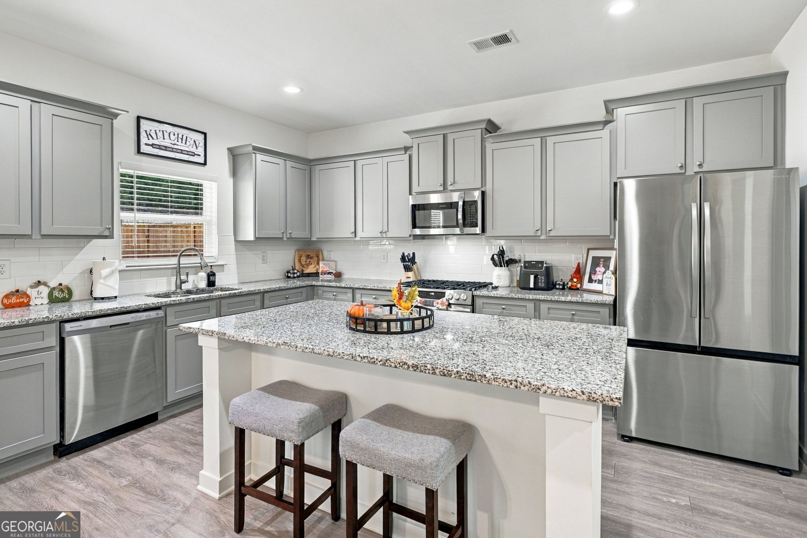 209 Annie Lane Statham - Photo 11