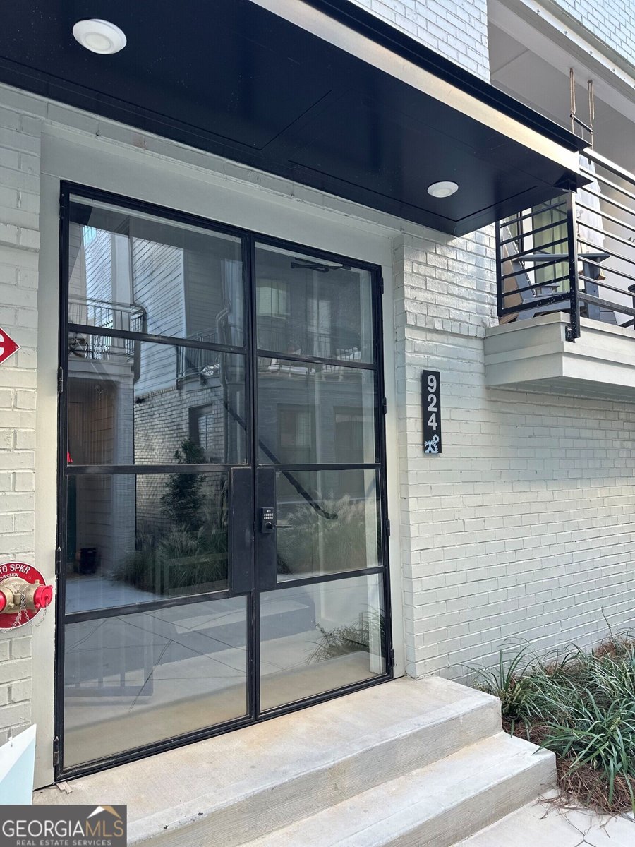 924 Hughley Circle Atlanta - Photo 6
