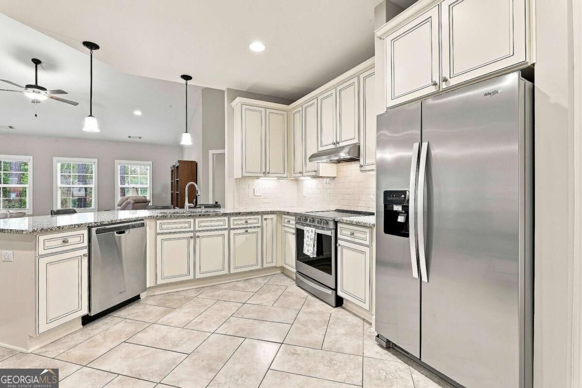 2102 Commonwealth Circle Newnan - Photo 9