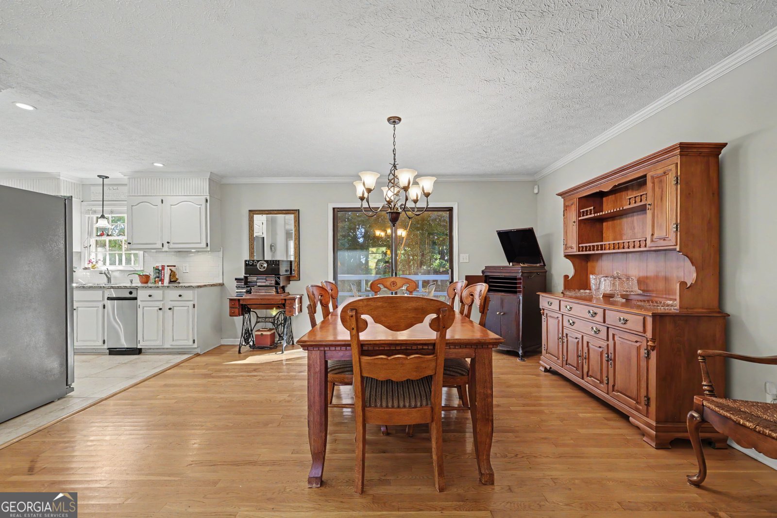 4409 Hidden Oaks Drive Flowery Branch - Photo 9