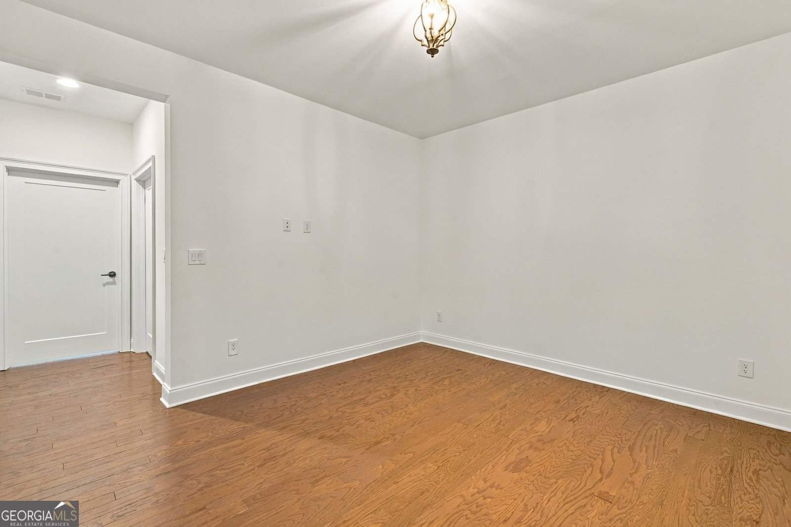 6818 Prelude Drive Sandy Springs - Photo 40