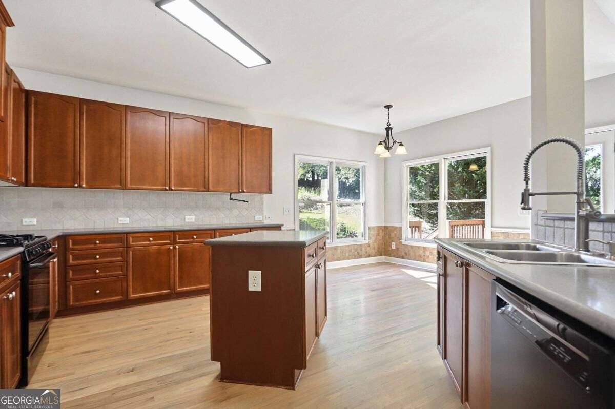 4258 Wyndam Hill Drive Suwanee - Photo 10
