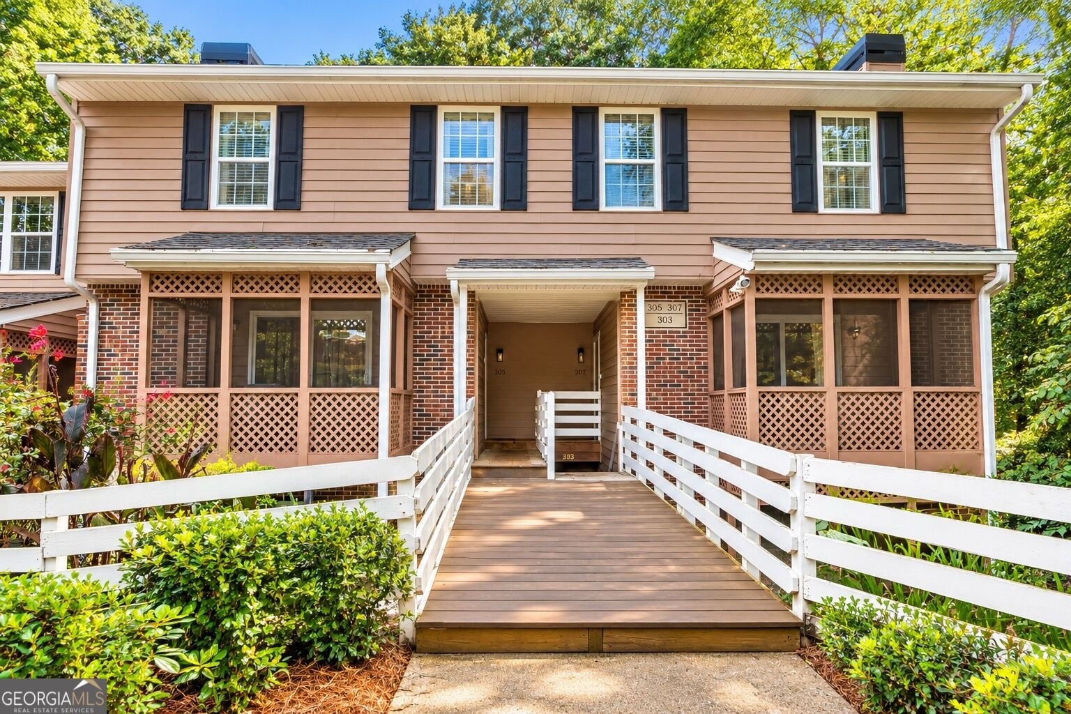 305 Quail Run Roswell - main photo