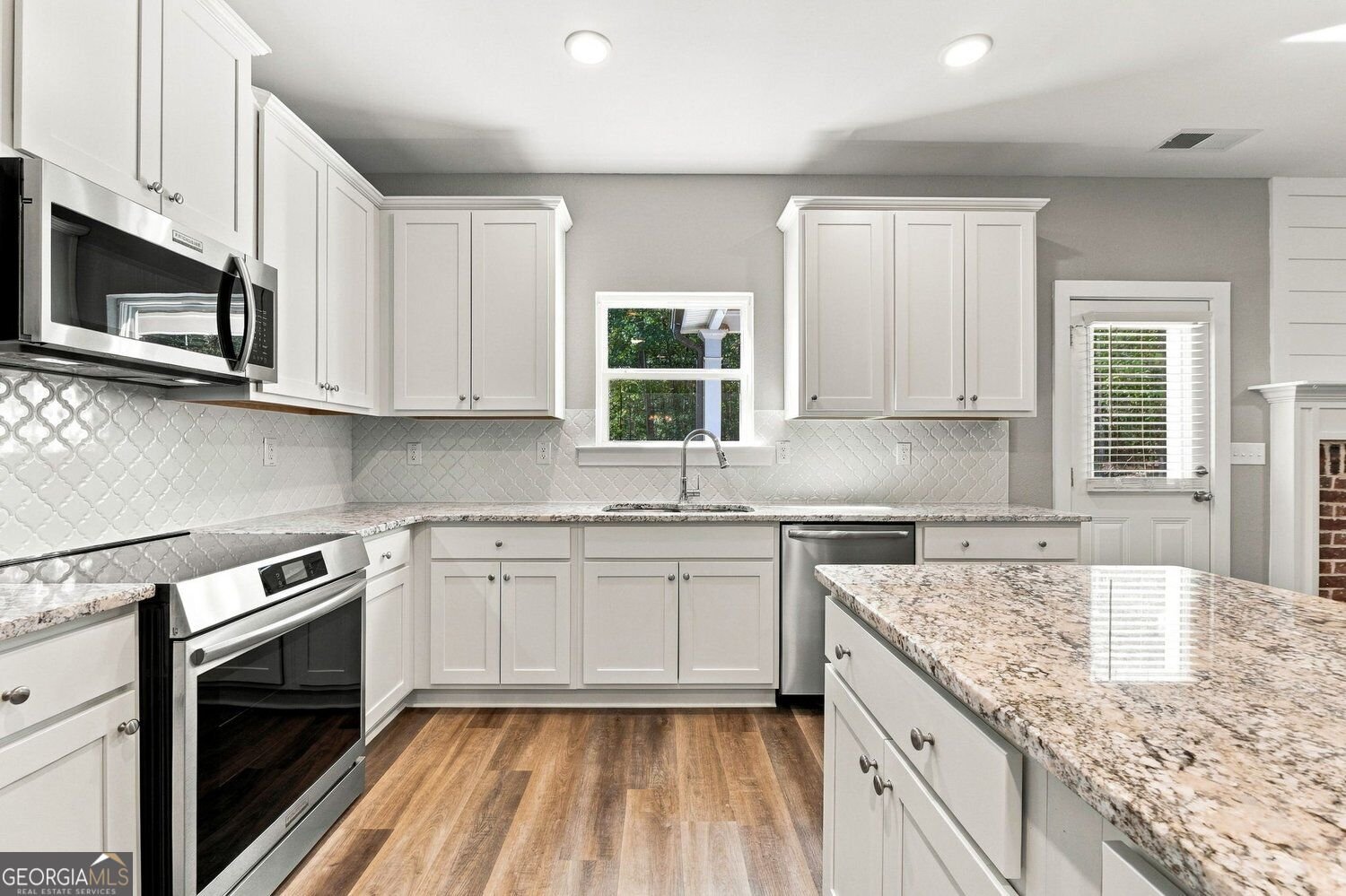 1604 English Road Forsyth - Photo 19