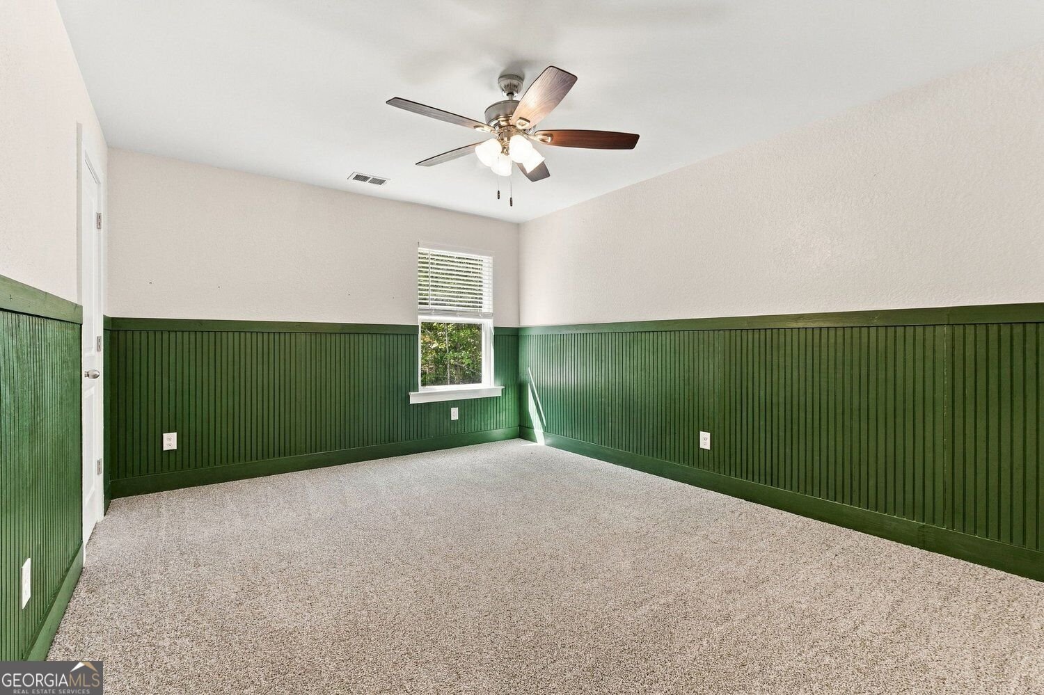 1604 English Road Forsyth - Photo 34