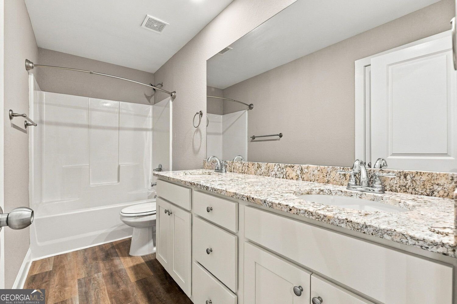 1604 English Road Forsyth - Photo 38