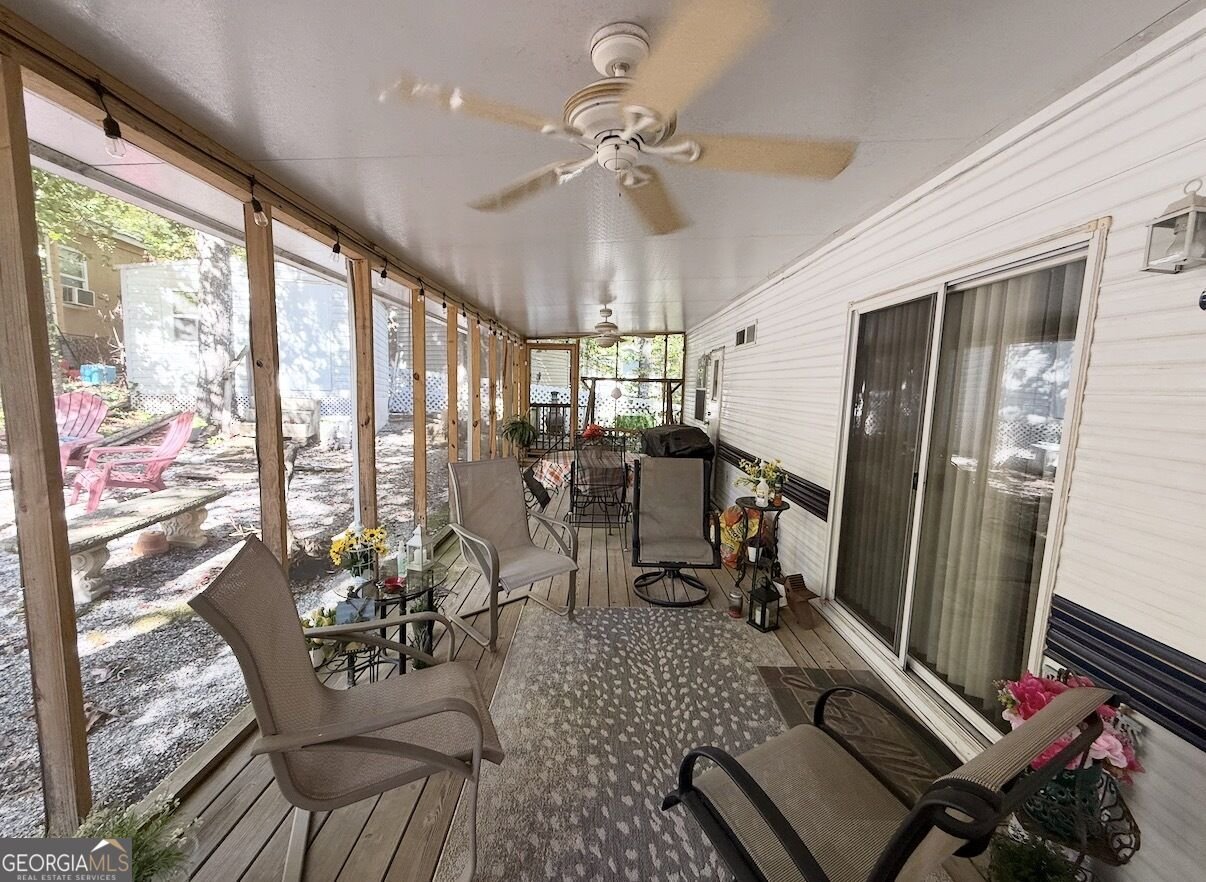 143 Cindy Parkway Cleveland - Photo 12