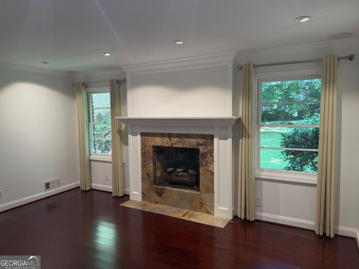 6651 Castleton Drive Sandy Springs - Photo 8