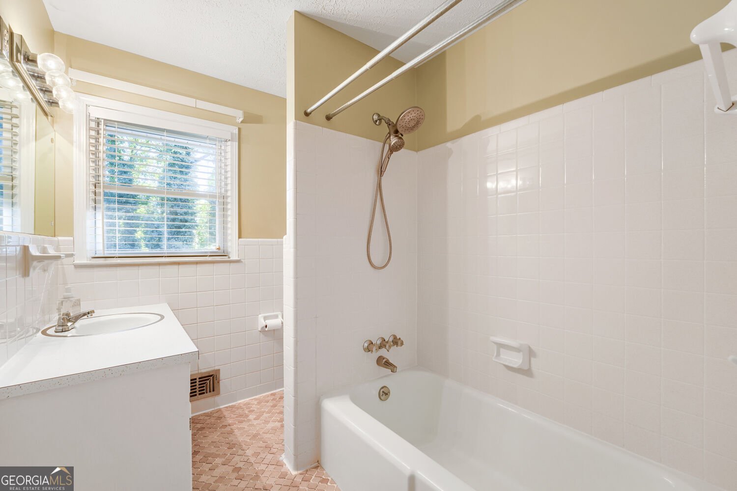 3840 Yates Drive Lithia Springs - Photo 17