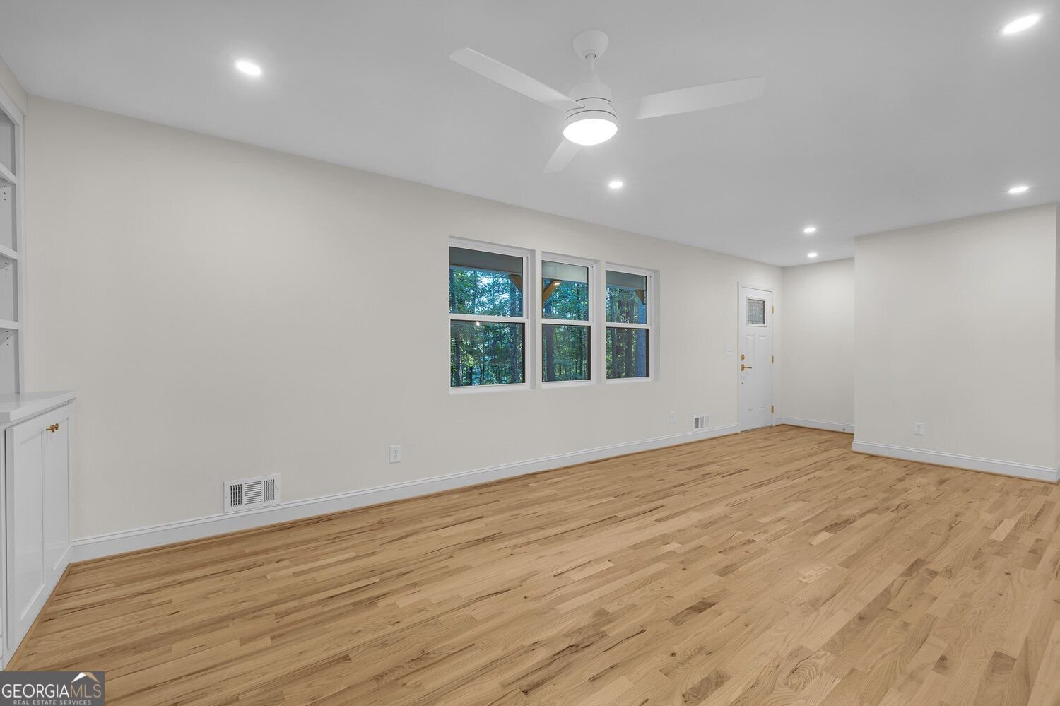 6309 Putnam Ford Drive Woodstock - Photo 7