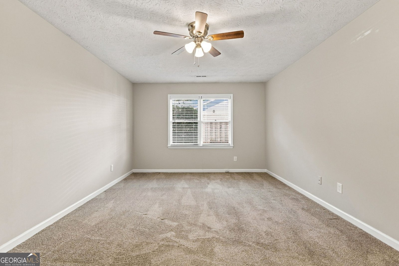 210 Courtyard Lane Fayetteville - Photo 15