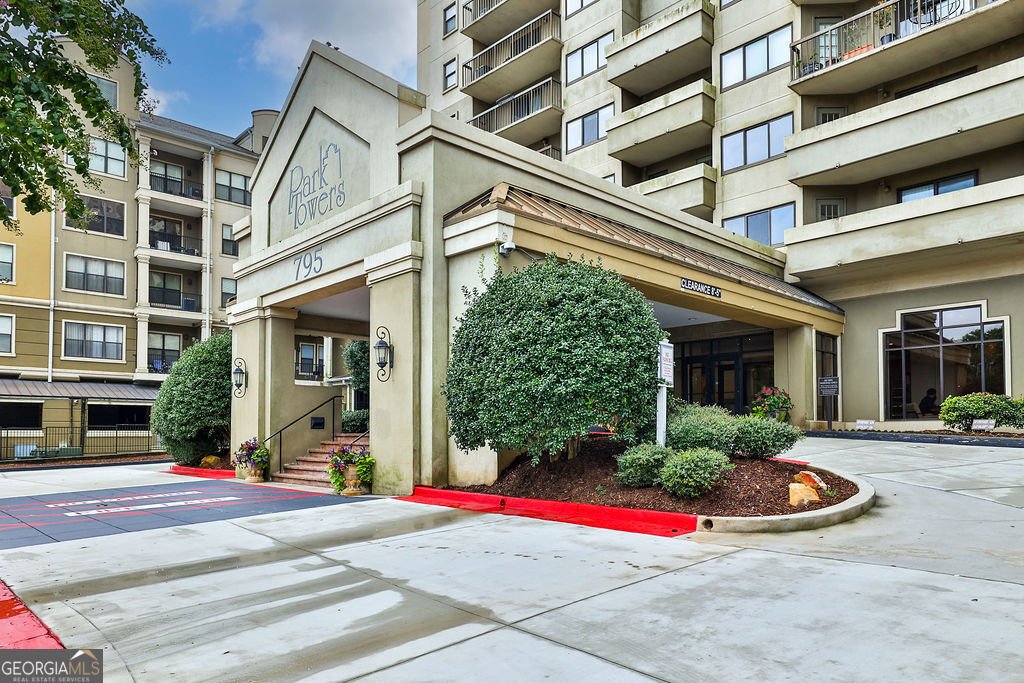 795 Hammond Drive Sandy Springs - Photo 9