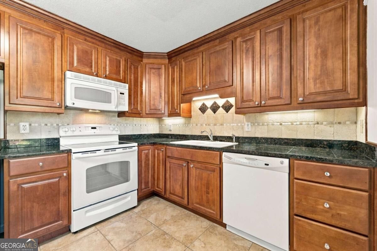 5911 Betty Street Austell - Photo 11