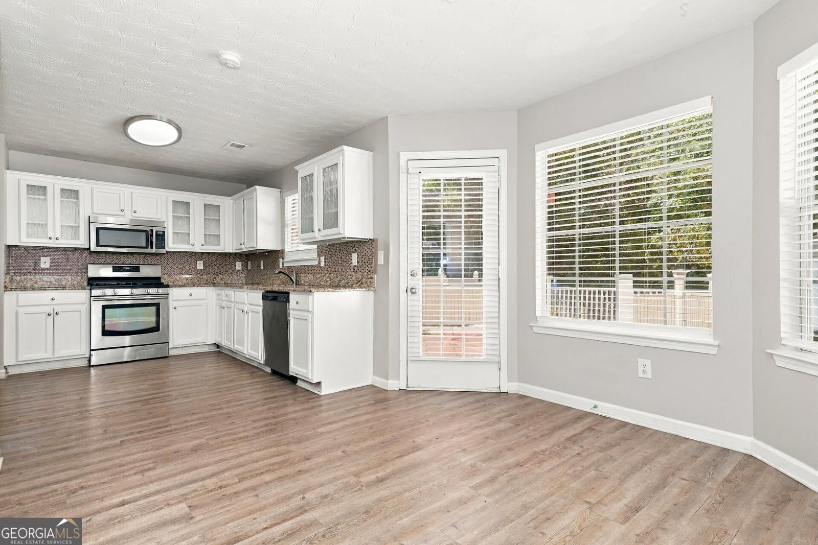 1061 Ivey Lane McDonough - Photo 10