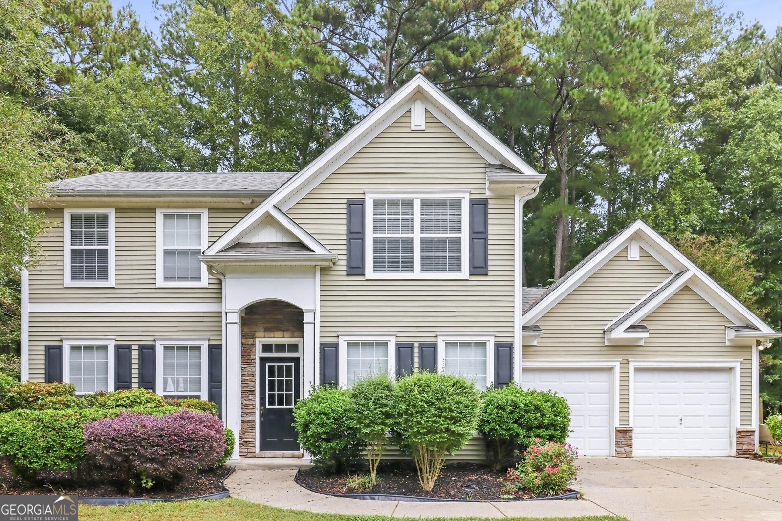 241 Chamberlyn Lane Hiram - main photo