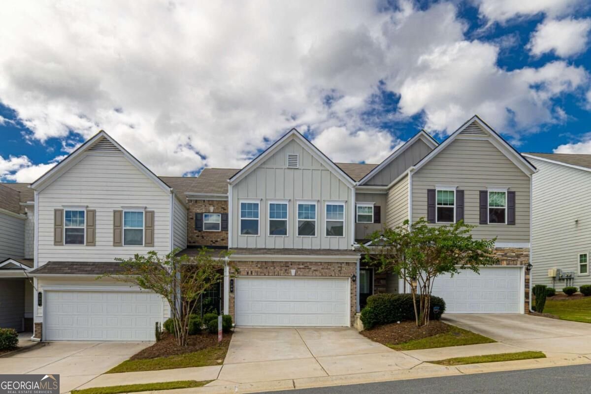 230 Jordan Drive Woodstock - main photo
