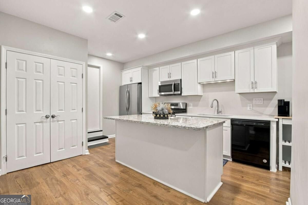 5540 Chemin De Vie Sandy Springs - Photo 10