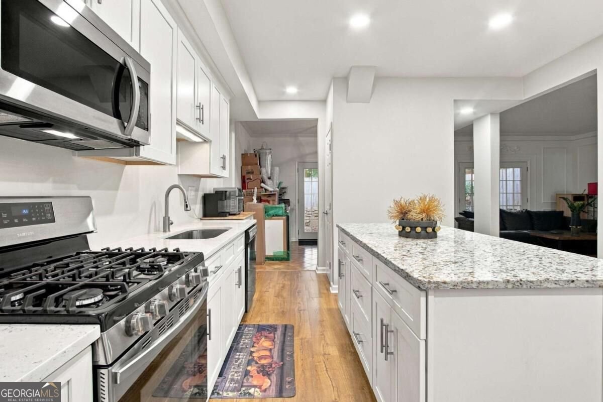 5540 Chemin De Vie Sandy Springs - Photo 13