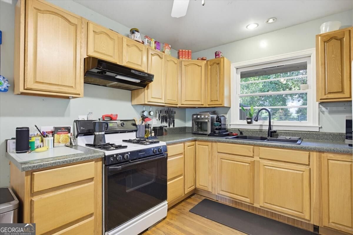 2329 Engineers Drive Marietta - Photo 9
