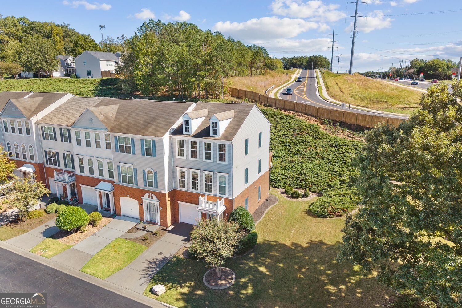 1020 Thornborough Drive Alpharetta - Photo 7