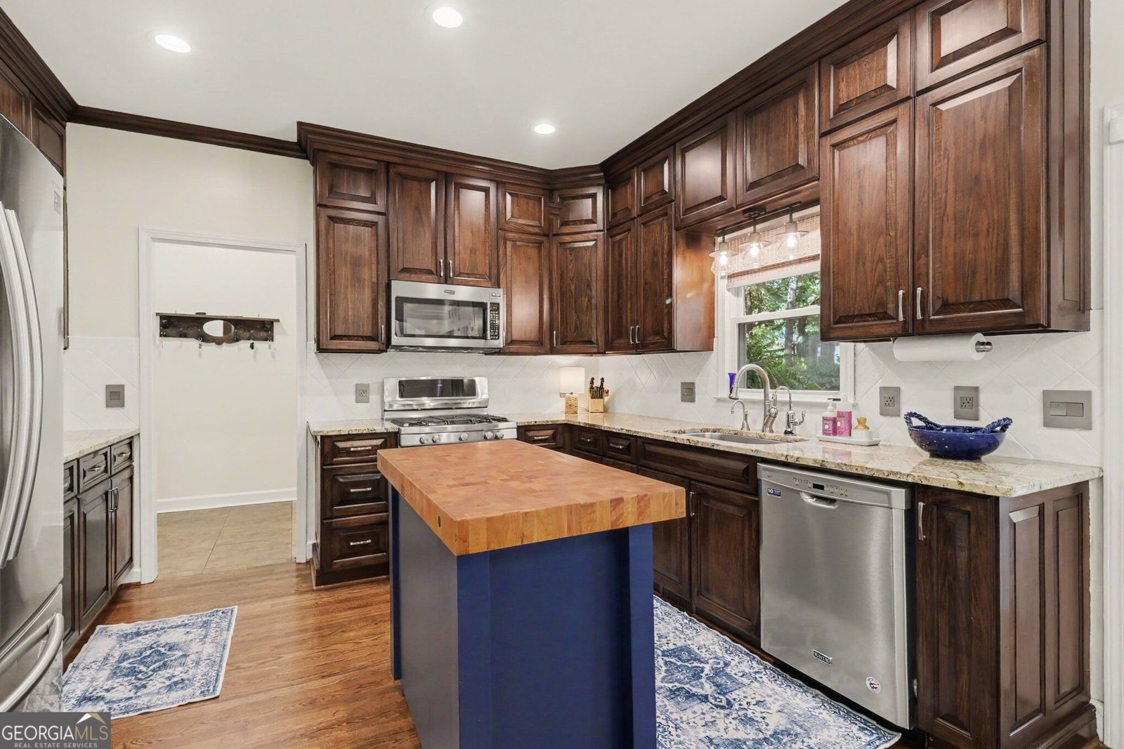 2567 Breton Court Buford - Photo 12